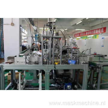 Manufacture 3 ply Non woven Surgical Disposable Face Mask Machine Fully Automatic Making Machine